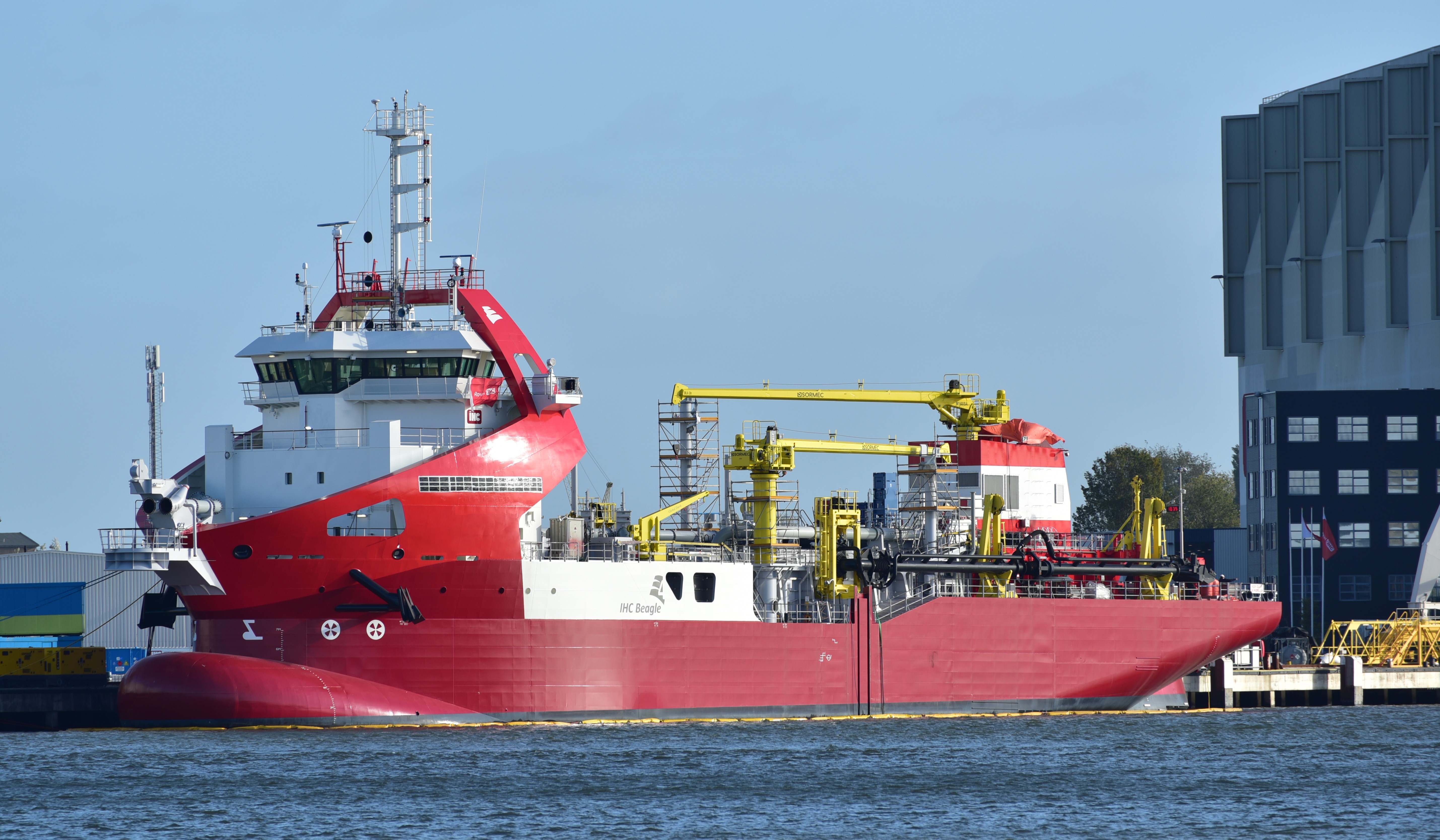 Gebr. van der Lee - Beagle® IHC Dredging