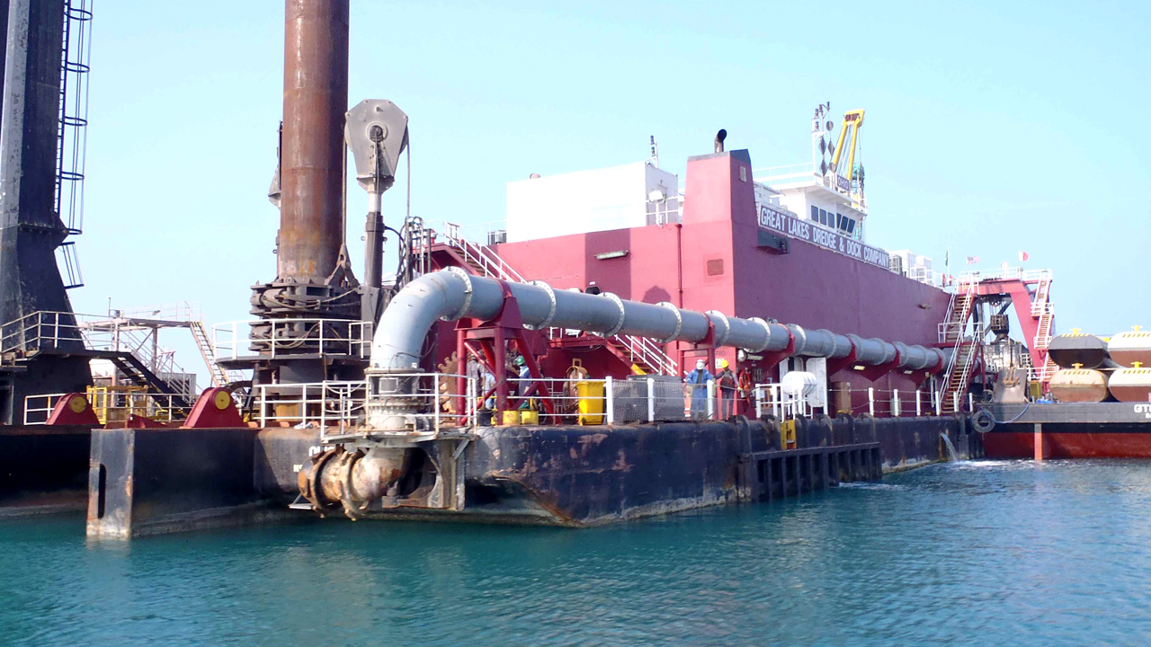 Onboard pipelines cutter suction dredgers