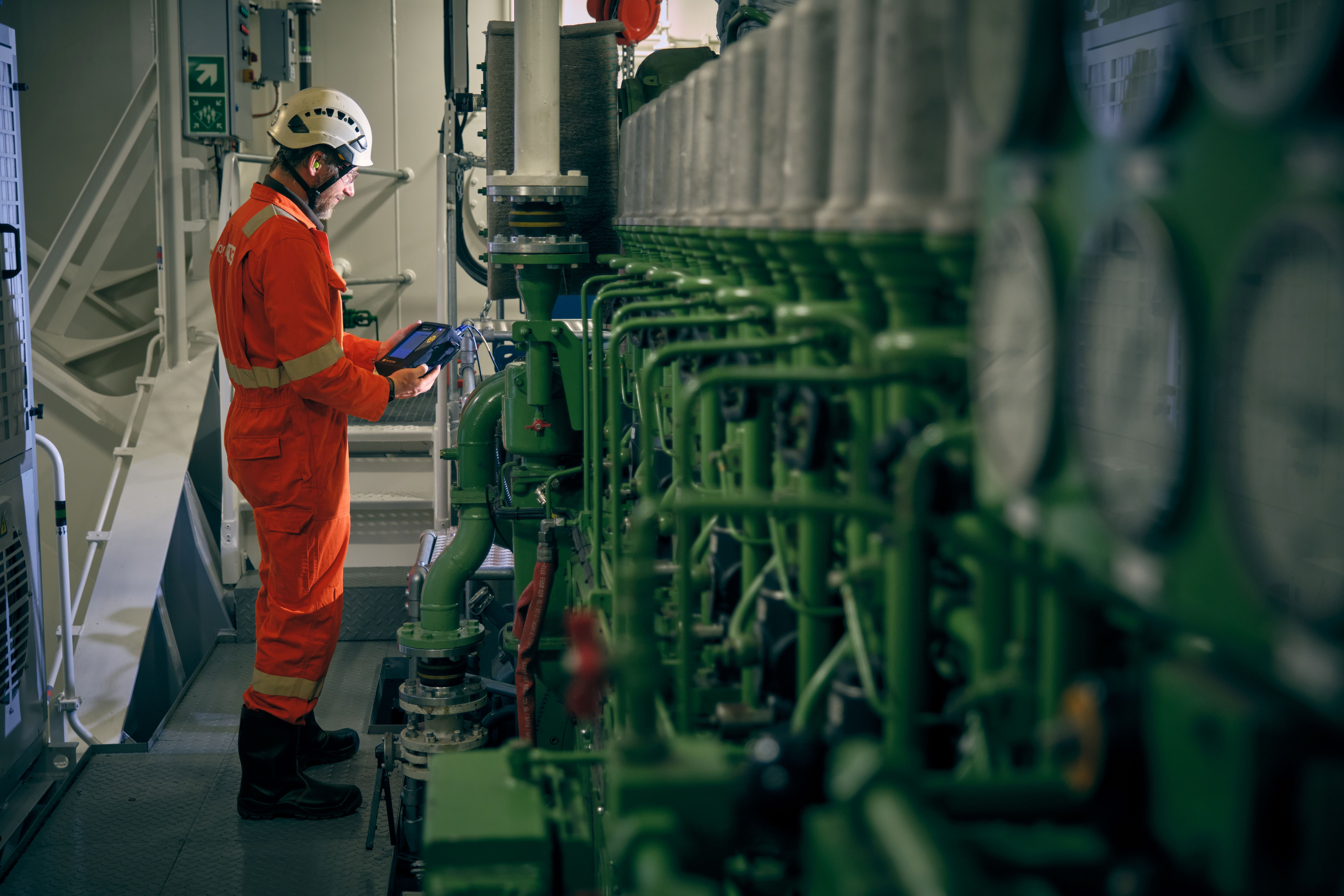 Measurement in engine room