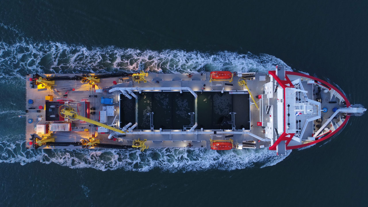 Trailing Suction Hopper Dredger Beagle topview