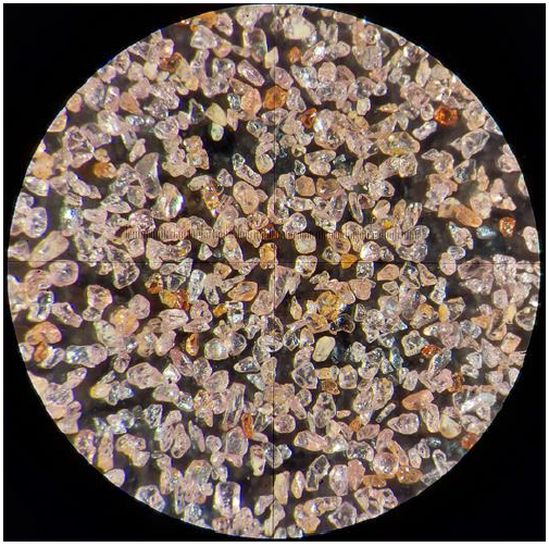 Fine garnet products under microscope Fine garnet products under microscope