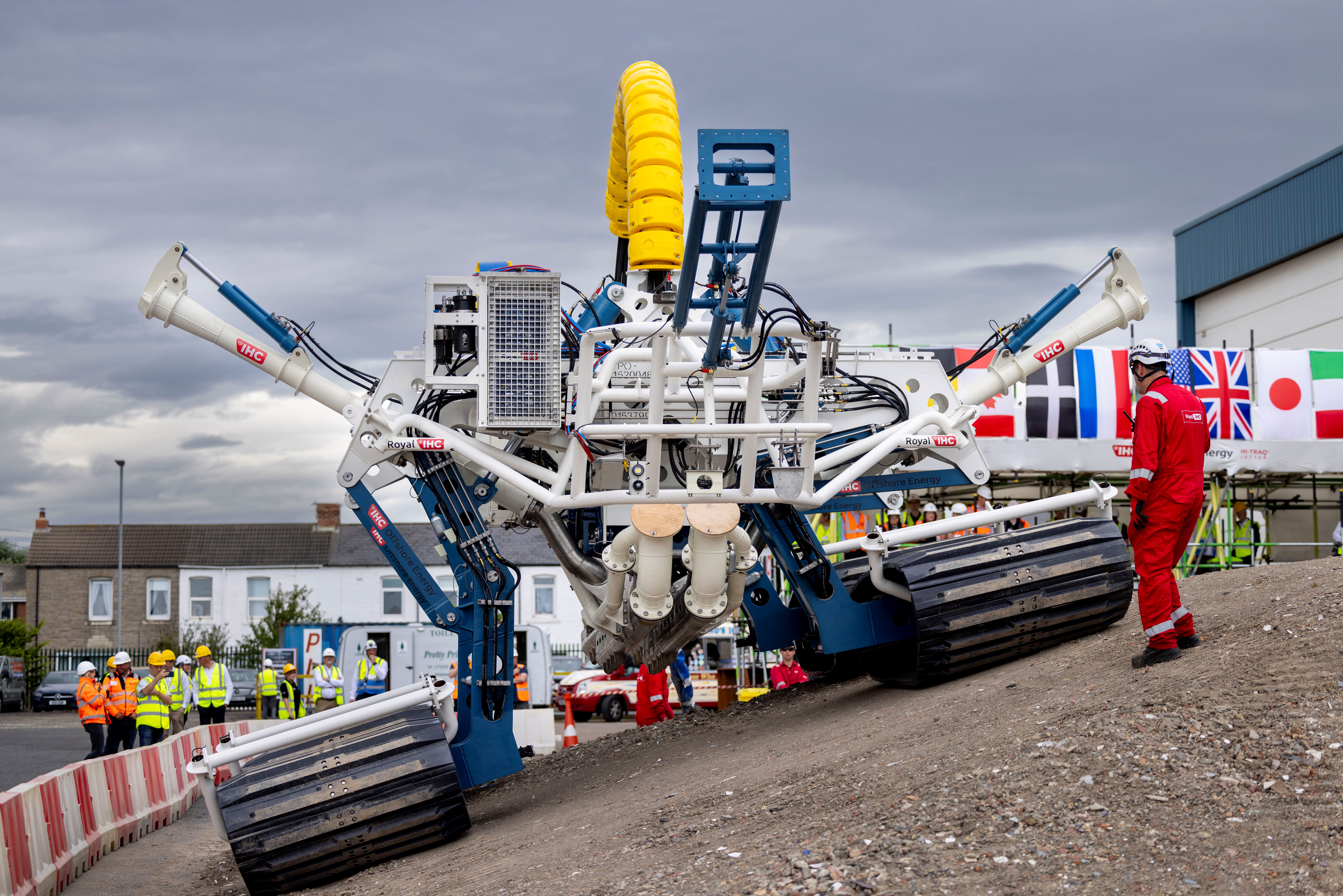 Amphibious Hi-Traq Jetter at the side of the hill
