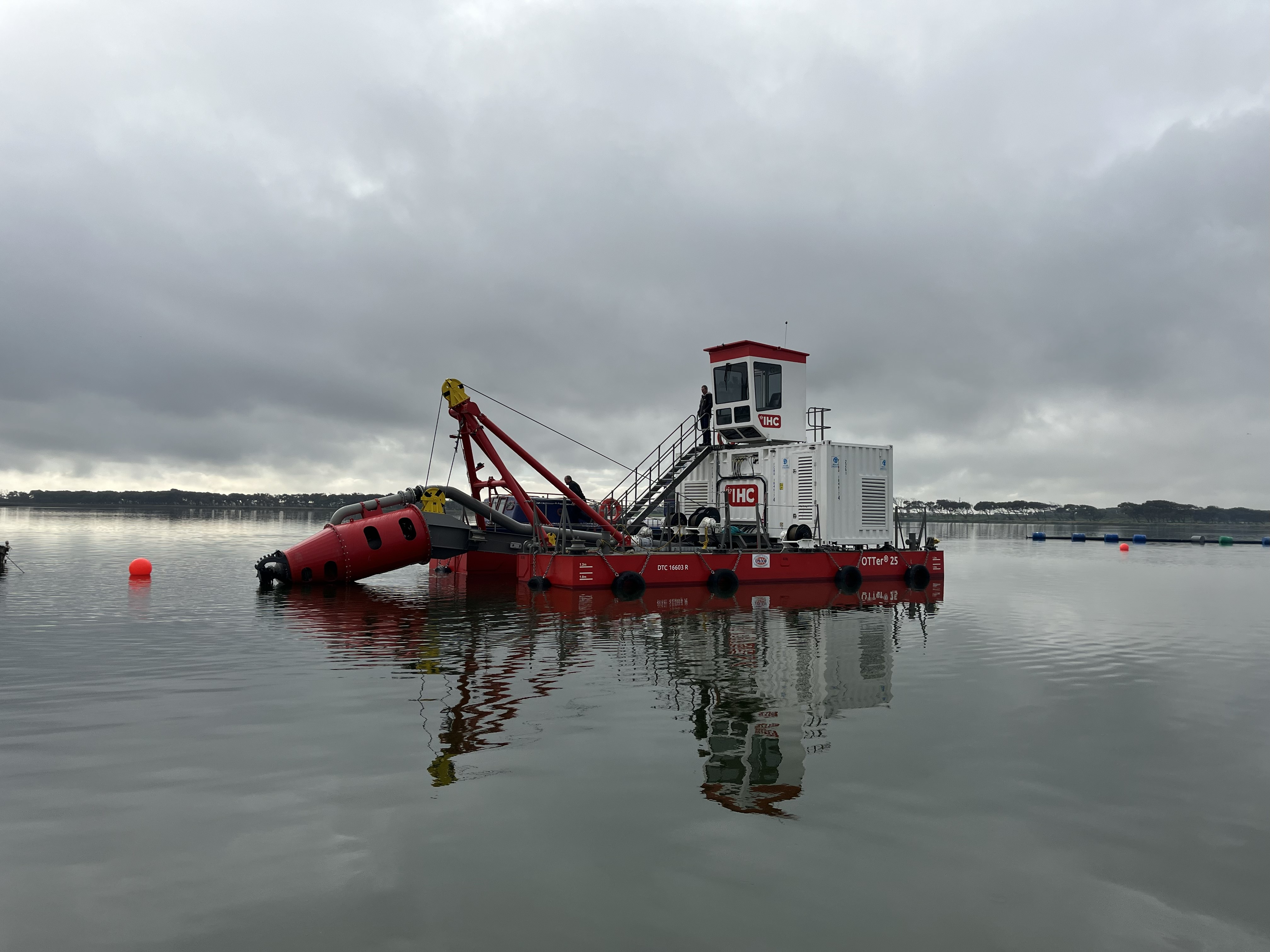 OTTer® dredger 250