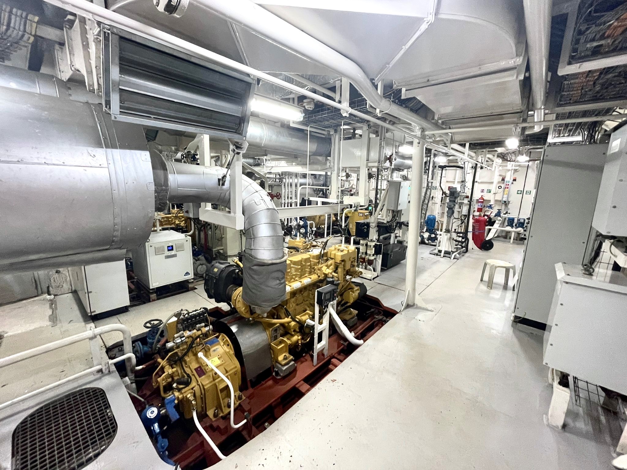 Easydredge® 700S engine room