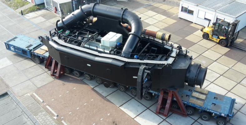 Heavy steel contruction, a submersible dredge pump dredge pump