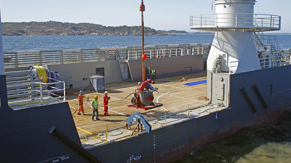 Sustainable power for deep-sea mining 